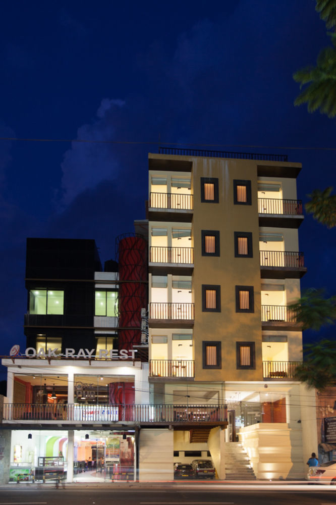 Oak Ray City Hotel Канди Экстерьер фото